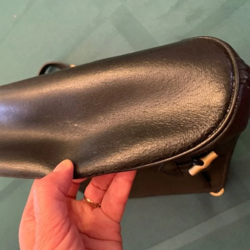 🎉HP🎉Vintage Leather Longchamp shoulder bag - Picture 16 of 16